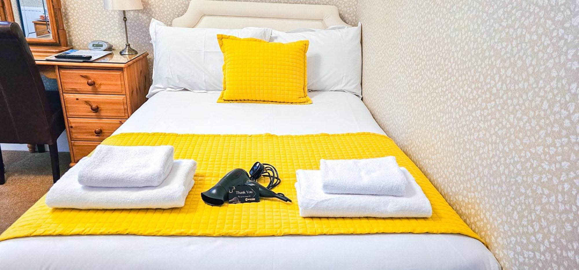 Mystayinn Abermar Guest House Инвернесс Экстерьер фото