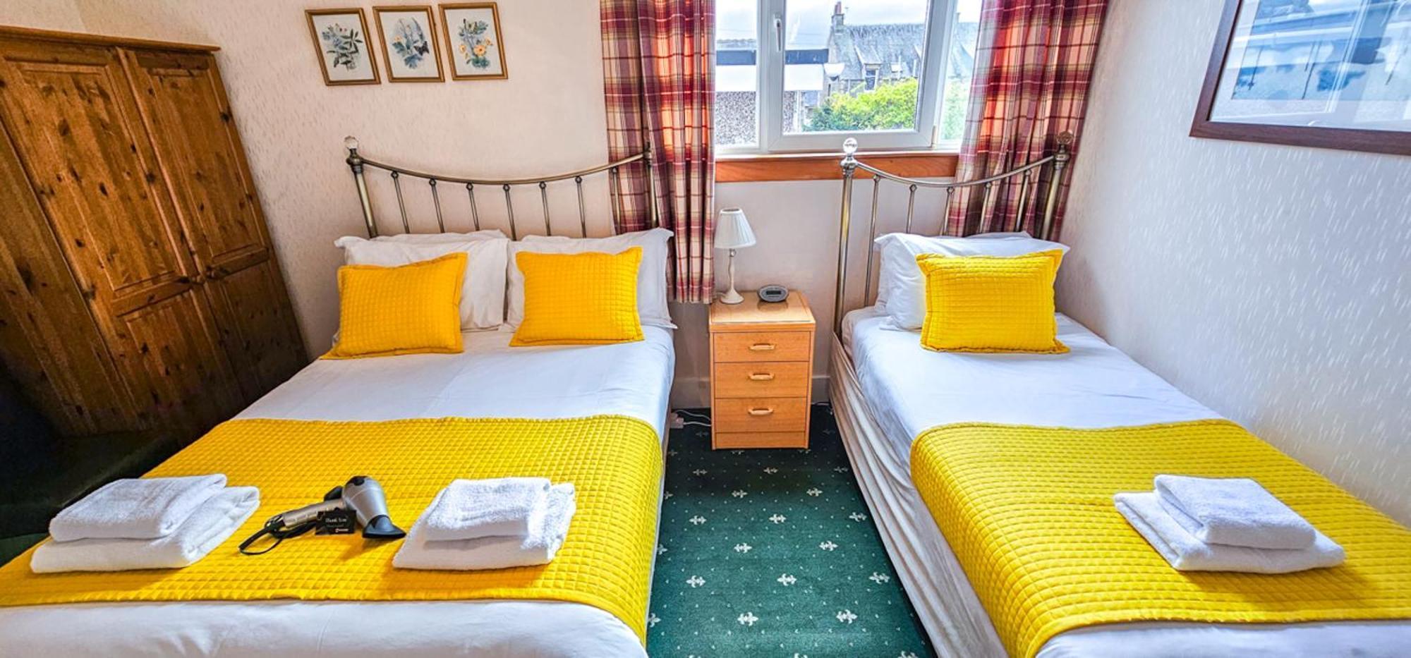 Mystayinn Abermar Guest House Инвернесс Экстерьер фото