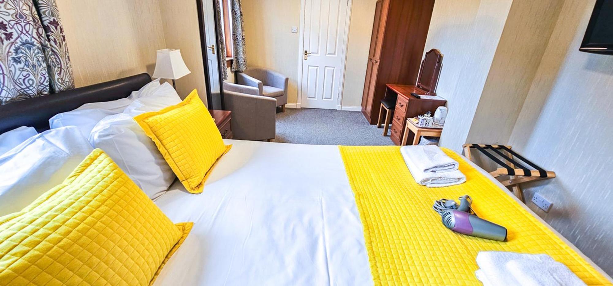 Mystayinn Abermar Guest House Инвернесс Экстерьер фото
